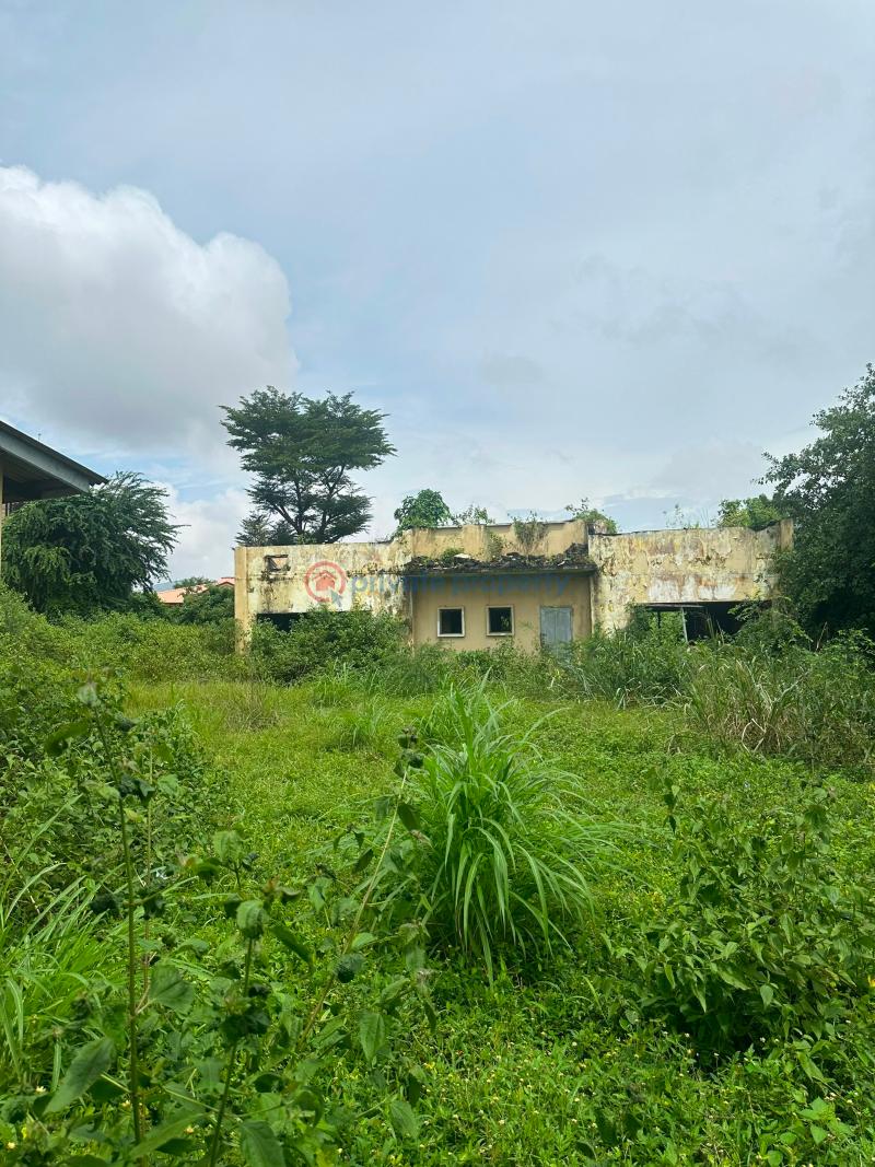 Land For Sale In Oba Adeshida Road, Iyaganku Gra, Ibadan. Ibadan Oyo - 1