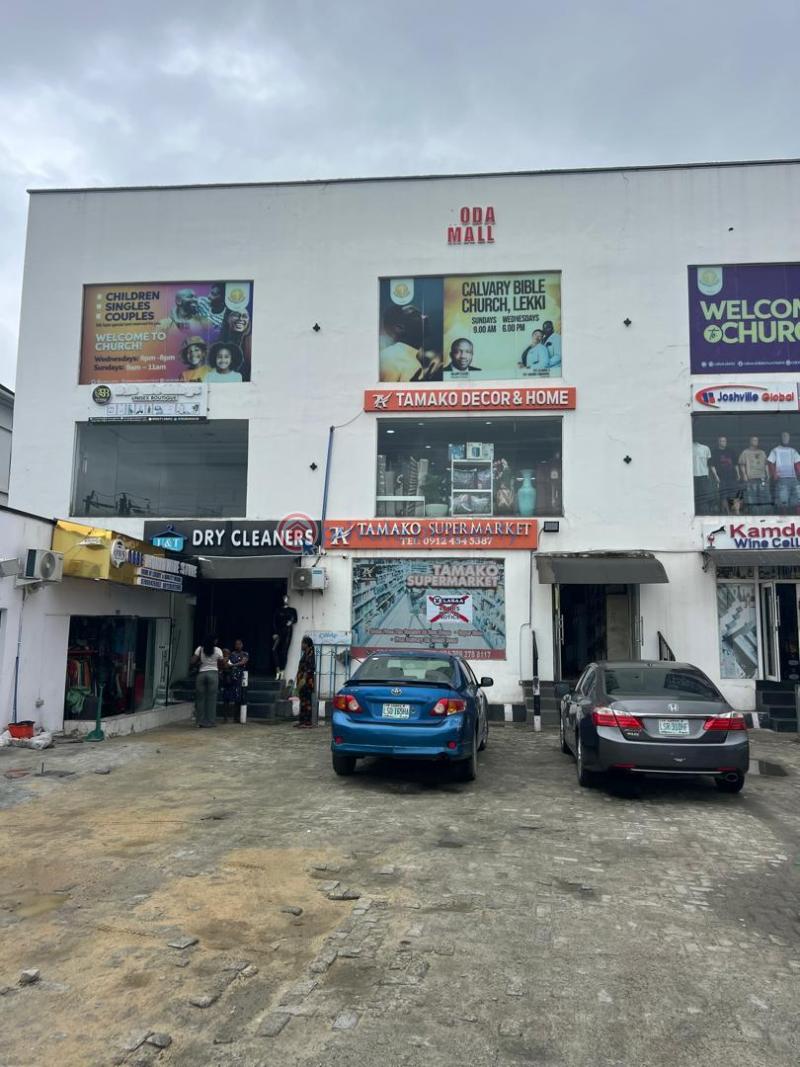 Shop For Rent Orchid Road, Lekki Lafiaji Lekki Lagos - 2