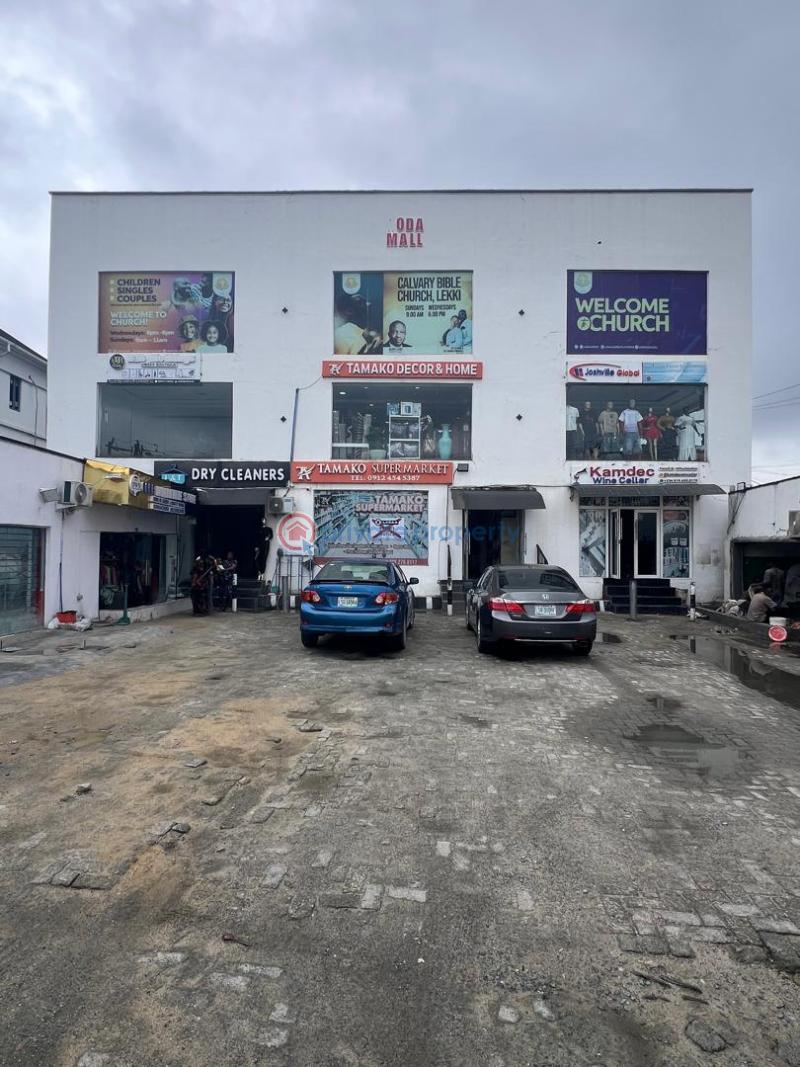 Shop For Rent Orchid Road, Lekki Lafiaji Lekki Lagos - 0