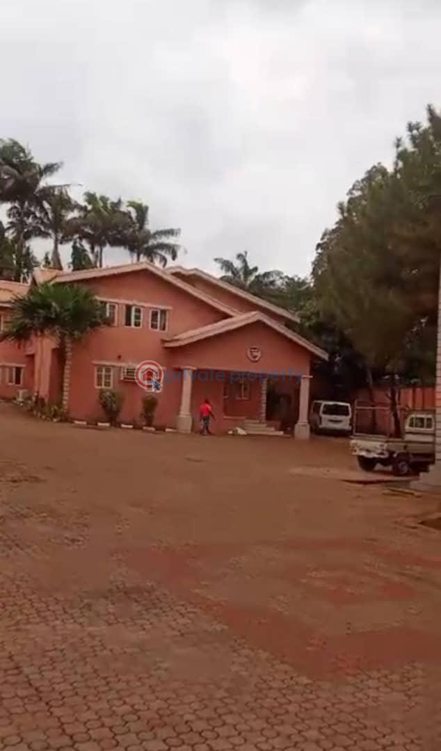 10 bedroom Hotel For Sale Enugu Area  - 1