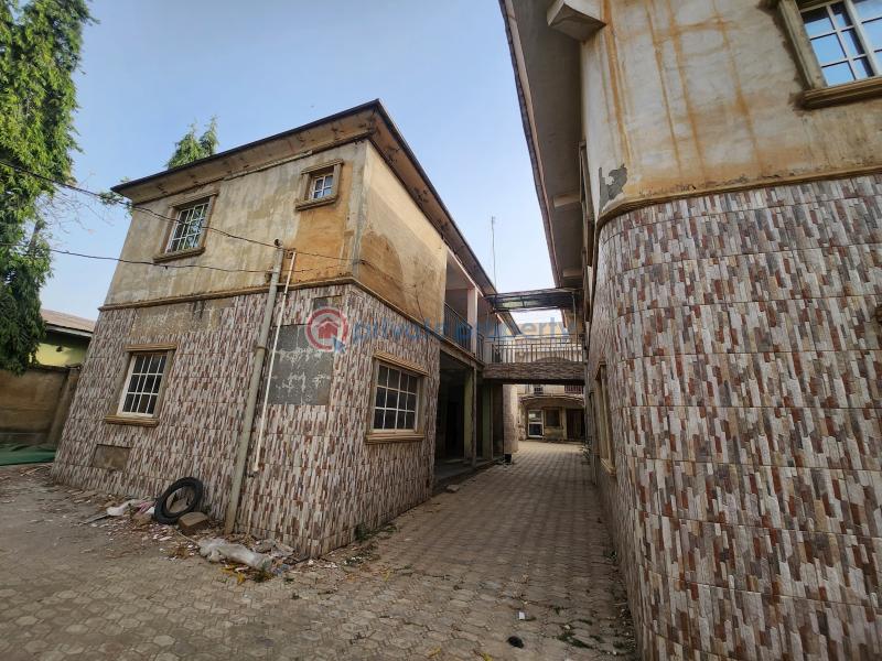 Hotel For Sale Nyaya Mararaba Road Mararaba Abuja Phase 4  - 3