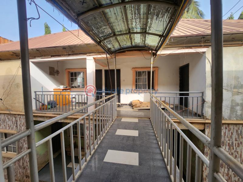Hotel For Sale Nyaya Mararaba Road Mararaba Abuja Phase 4  - 2
