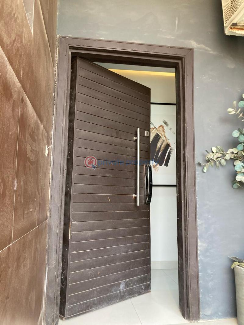 4 bedroom Terraced Duplex For Sale Lekki Phase 1 Lagos - 2