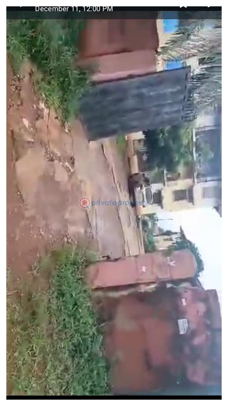 10 bedroom Mixed use Land For Sale Opposite Central Bank Of Nigeria Okpara Avenue. . Enugu Area  - 0