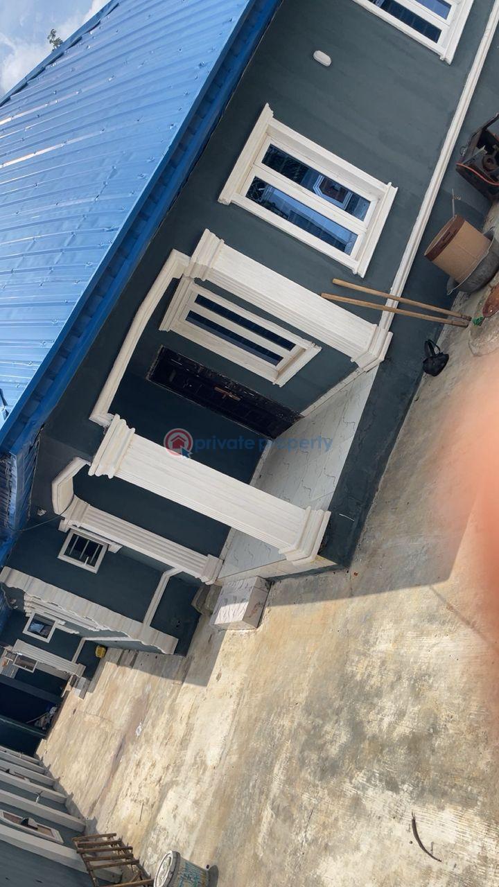 3 bedroom Bungalow For Sale Alatere Ologueru Eleyele Ibadan Oyo - 2