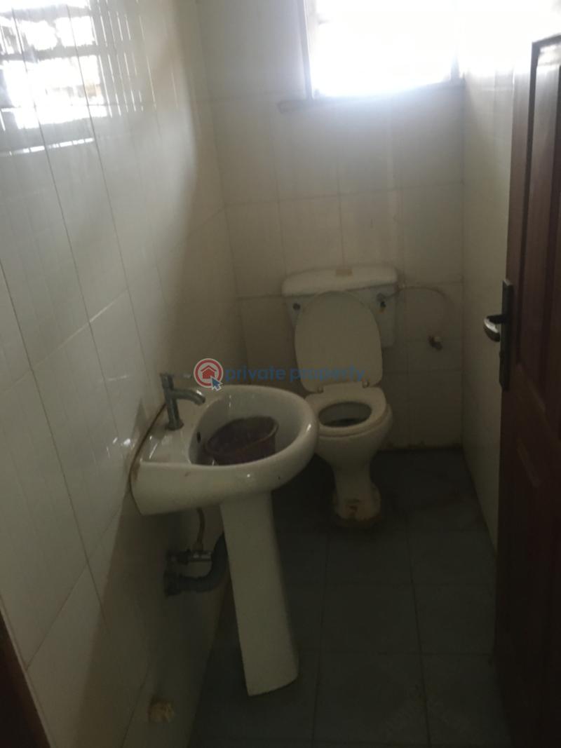 3 bedroom Block Of Flats For Sale Ogunlewe Estate Igbogbo Ikorodu Lagos - 11
