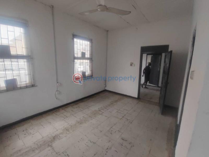 3 bedroom Block Of Flats For Rent Alagomeji Yaba Lagos - 0