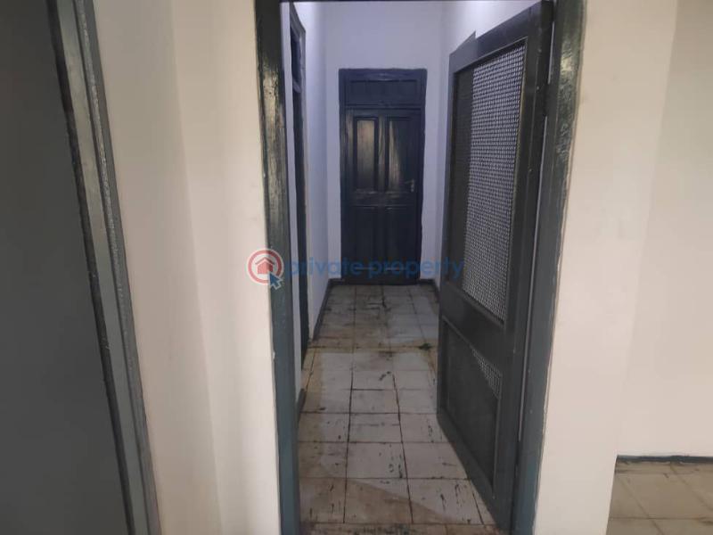 3 bedroom Block Of Flats For Rent Alagomeji Yaba Lagos - 2