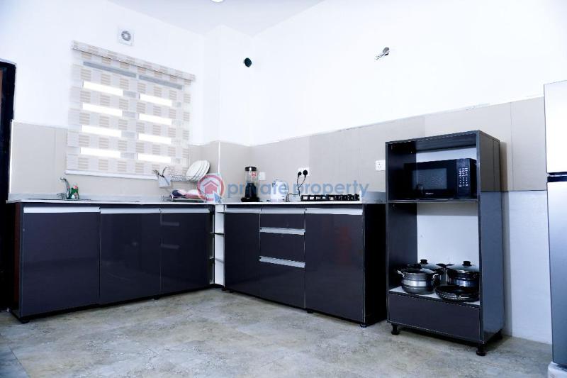 3bed colorful and stunning home - 4 3 bedroom Block Of Flats Short let Orchid Lekki Phase 2 Lagos - 4