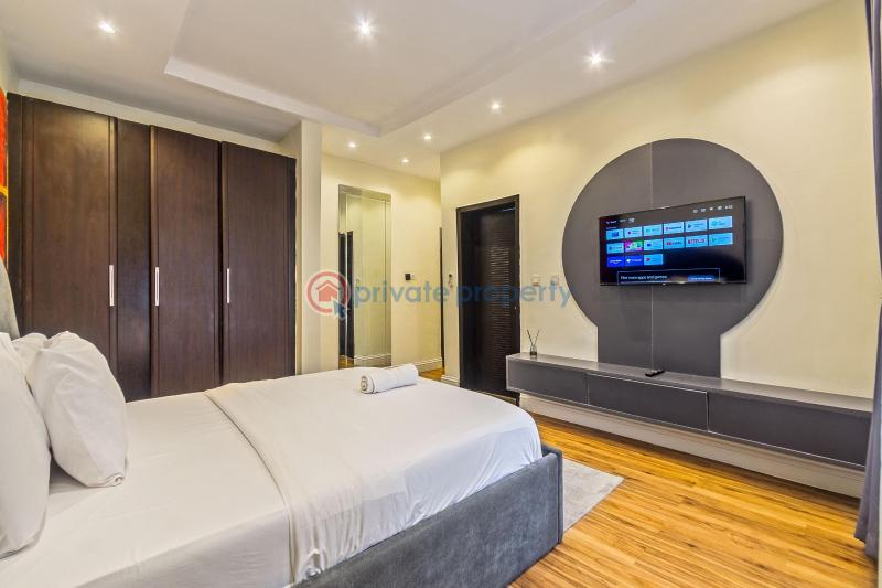3 bedroom Block Of Flats Short let Admiralty Way Lekki Phase 1 Lagos - 13