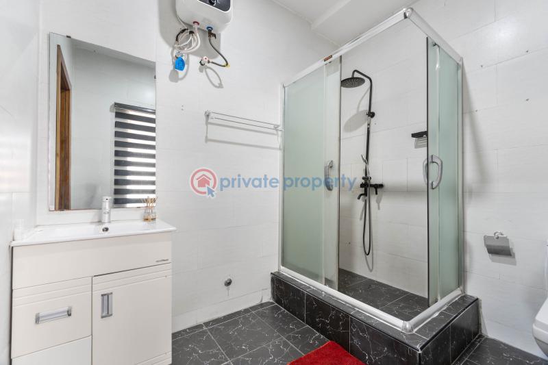 3 bedroom Block Of Flats Short let Explore Gardens Close To Pinnacle Filling Station Lekki Phase 1 Lagos - 4