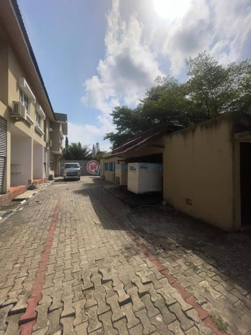3 bedroom Semi detached Duplex For Rent Banana Island Ikoyi Lagos - 16
