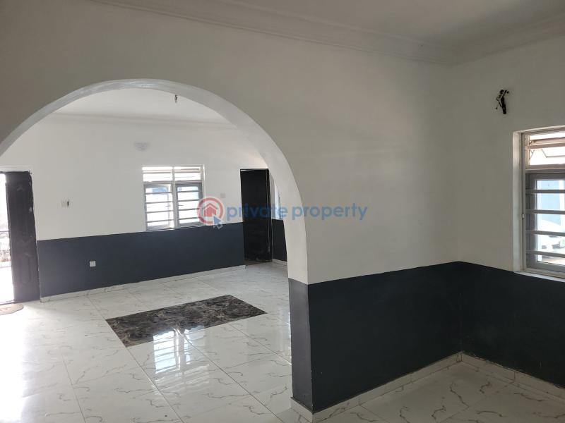 3 bedroom Flat & Apartment For Rent New Era Estate Along Lucky Fiber Road Ikorodu Lagos - 1