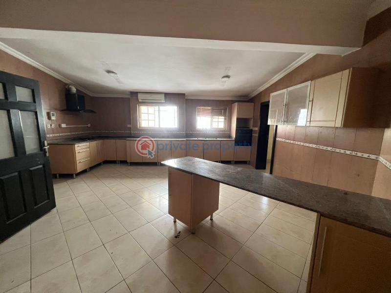 3 bedroom Block Of Flats For Rent Victoria Island Lagos - 7