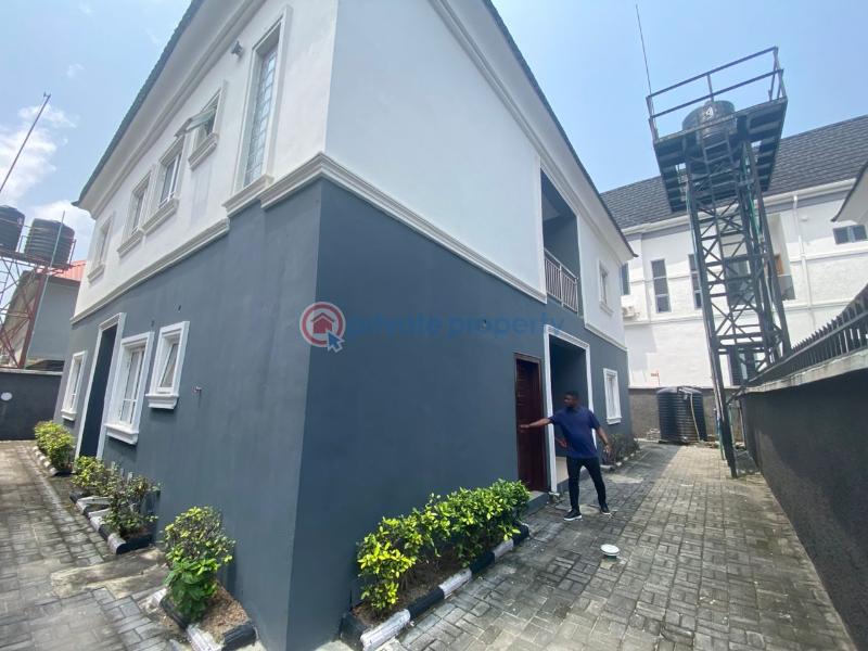 3 bedroom Block Of Flats For Rent Chevron Drive Lekki Lagos - 0