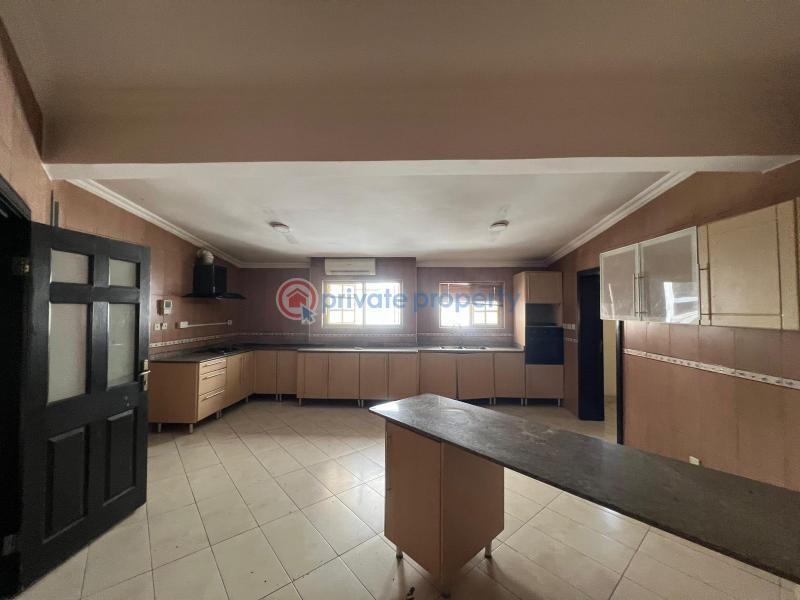 3 bedroom Block Of Flats For Rent Victoria Island Lagos - 8