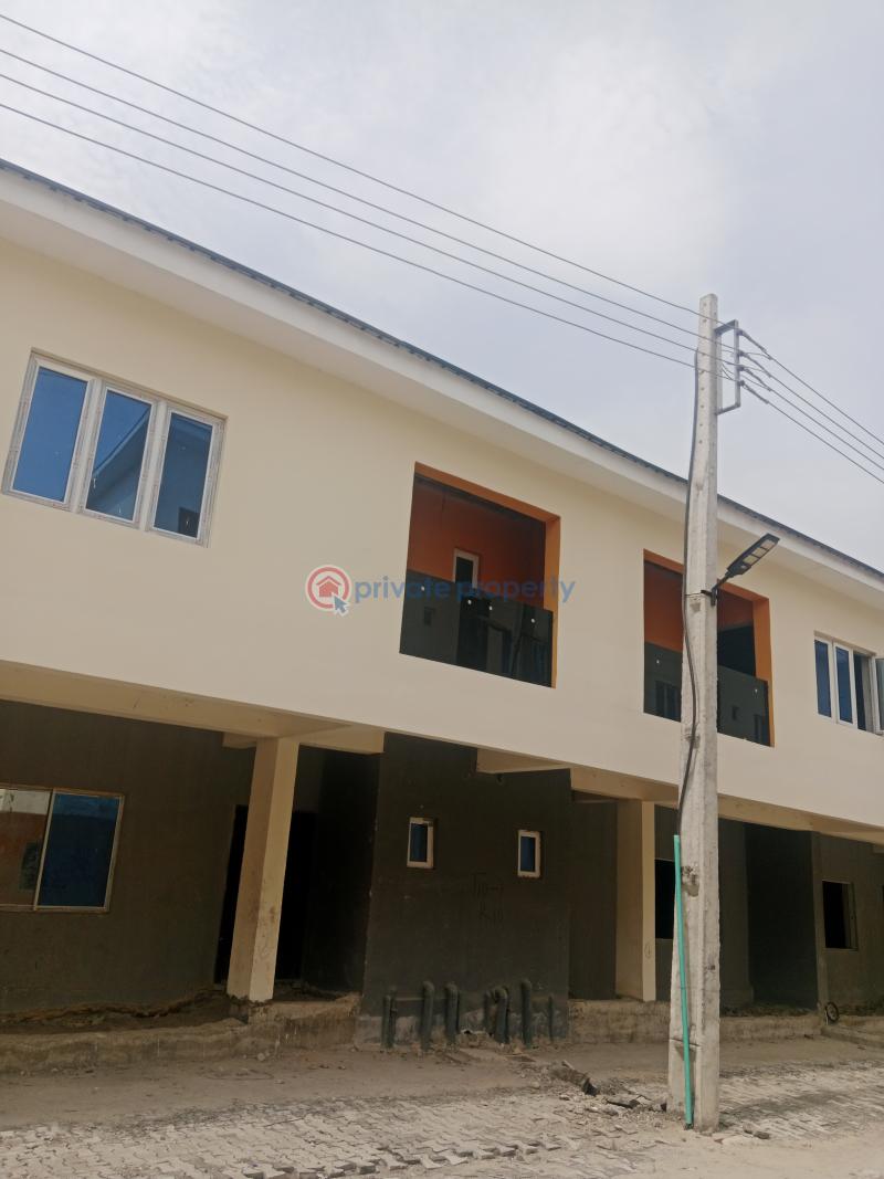 3 bedroom Block Of Flats For Sale Abraham Adesanya/ Awoyaya Awoyaya Ajah Lagos - 2