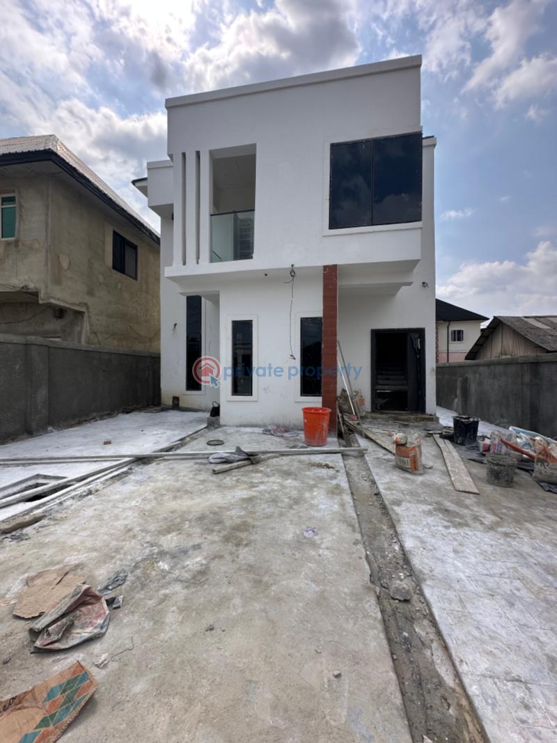 3 bedroom Shared Apartment For Sale Woji Port Harcourt Rivers - 0