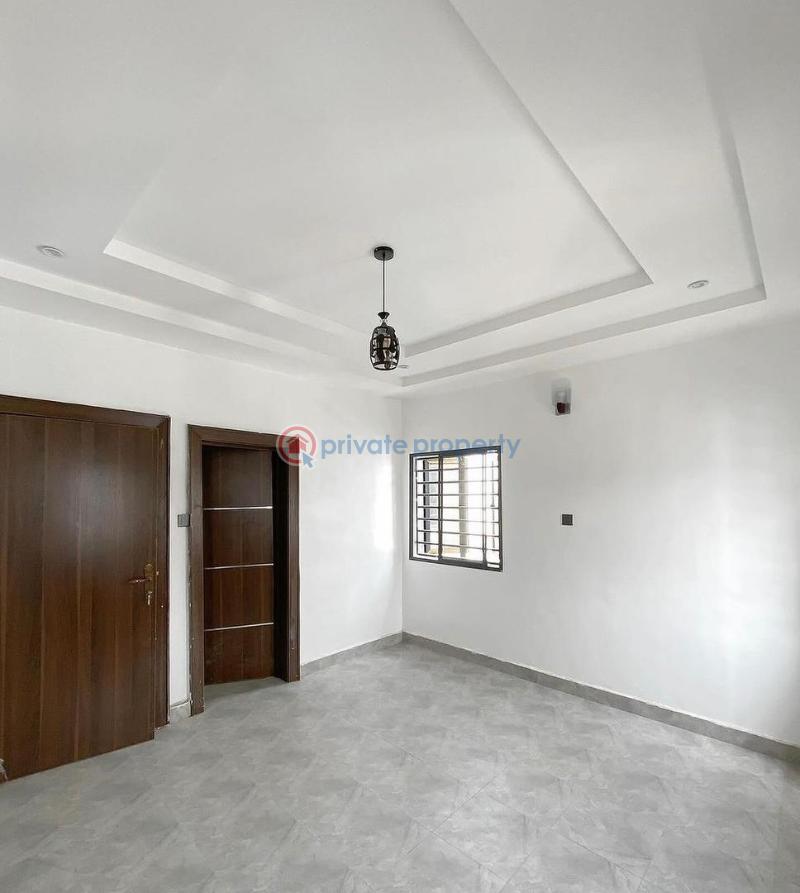 3 bedroom Block Of Flats For Sale Jahi Abuja Phase 2  - 2