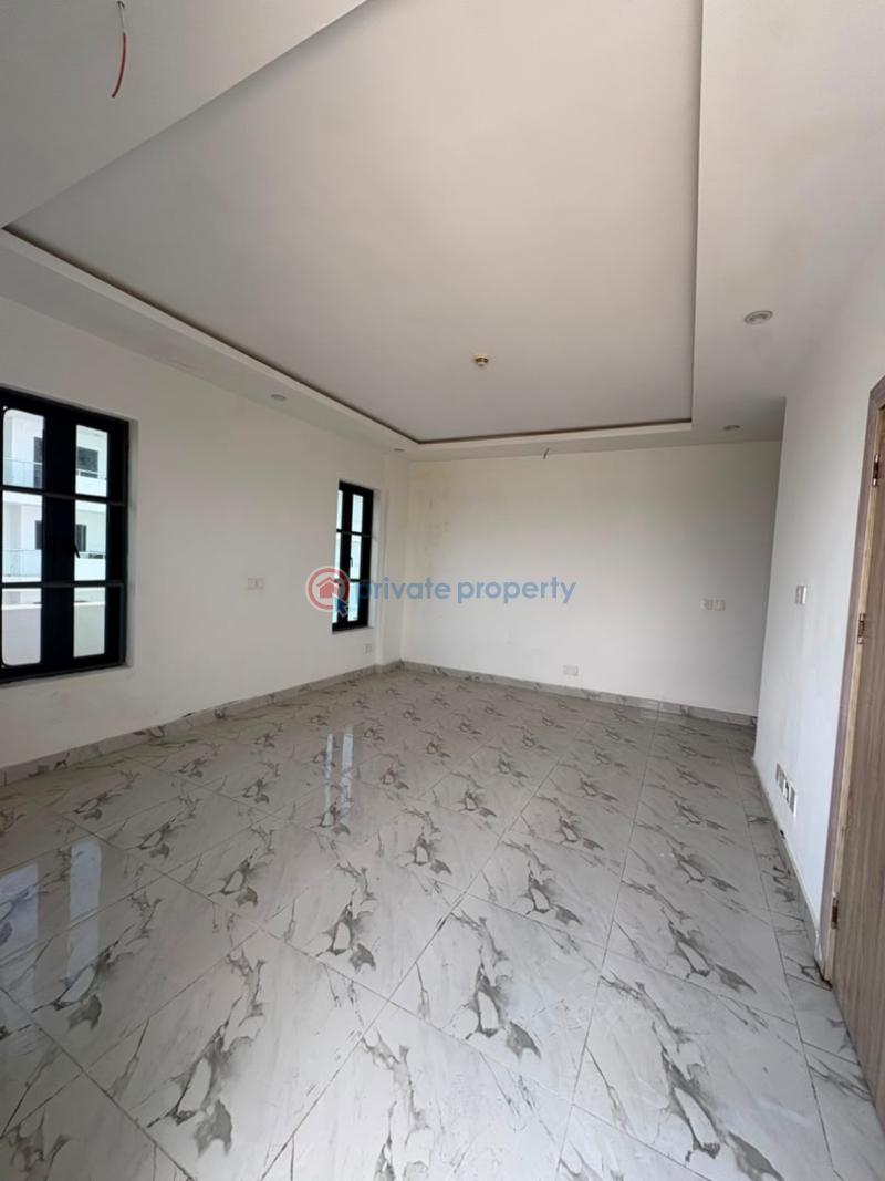 3 bedroom Flat & Apartment For Sale Perinwinkle Estate Lekki Phase 1 Lagos - 4