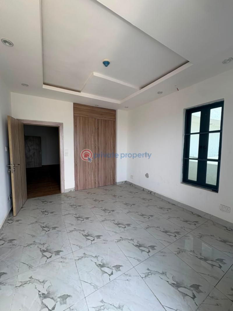 3 bedroom Flat & Apartment For Sale Perinwinkle Estate Lekki Phase 1 Lagos - 11