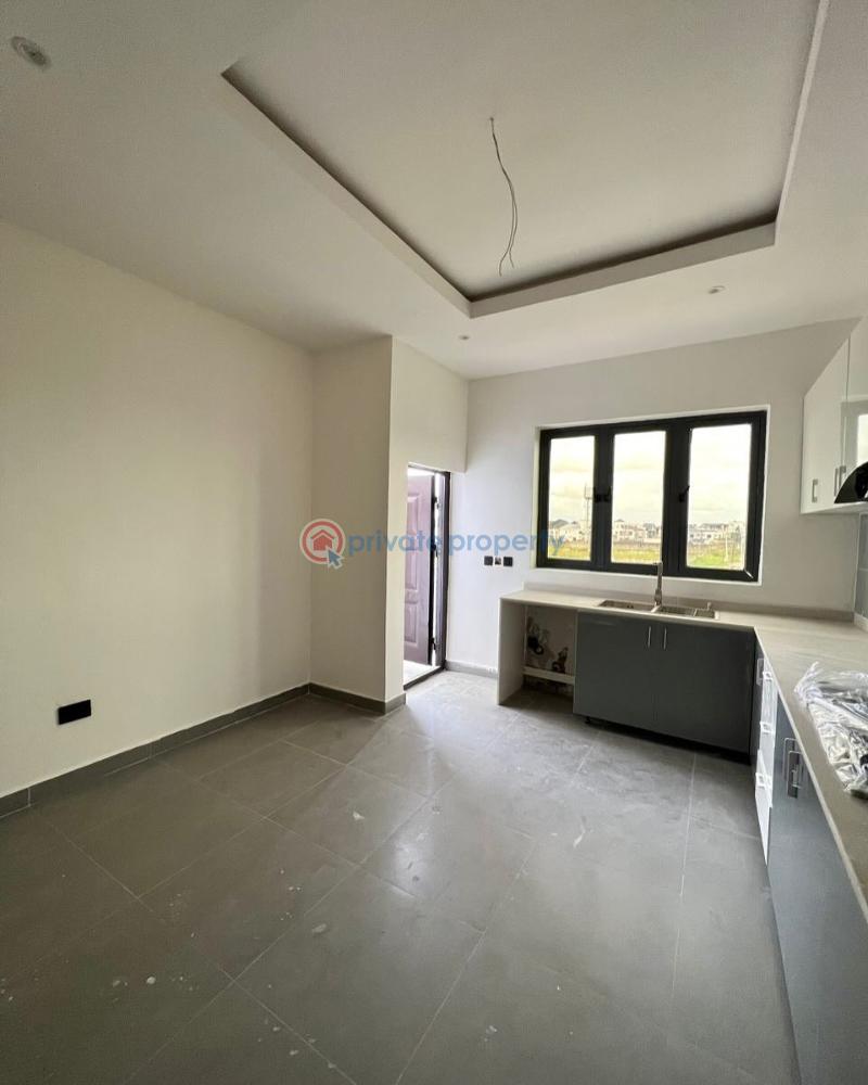 3 bedroom Block Of Flats For Rent Ologolo Lekki Lagos - 5
