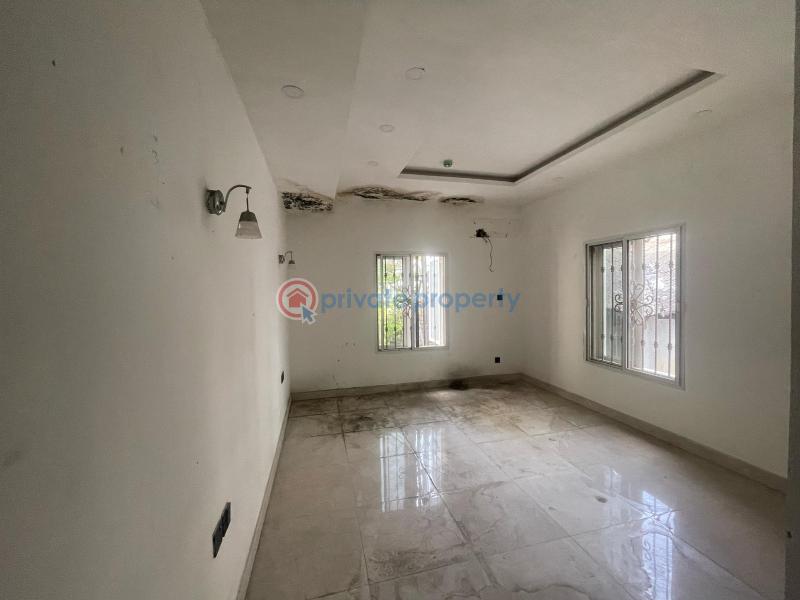 3bedroom apartment with a room service quarters in old ikoyi - 11 3 bedroom Block Of Flats For Rent Old Ikoyi Lagos - 11