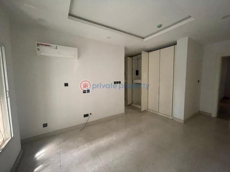 3bedroom apartment with a room service quarters in old ikoyi - 9 3 bedroom Block Of Flats For Rent Old Ikoyi Lagos - 9