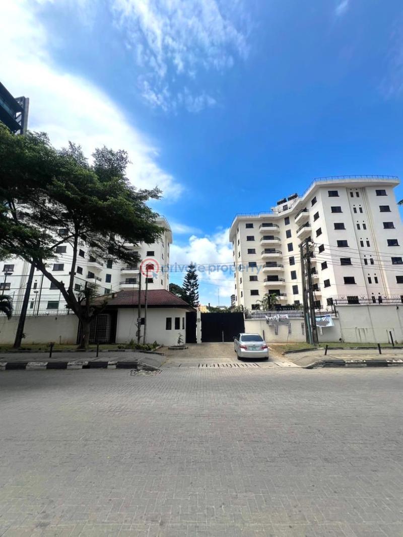 3 bedroom Flat & Apartment For Rent Old Ikoyi Lagos - 3