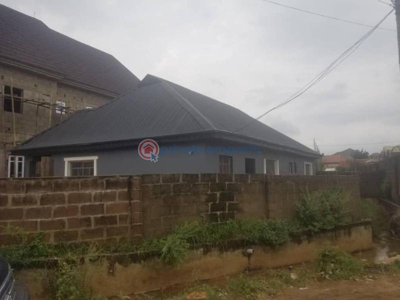 3 bedroom Bungalow For Sale Off Lagos/ibadan Express Way,magboro Ogun Ogun area  - 1
