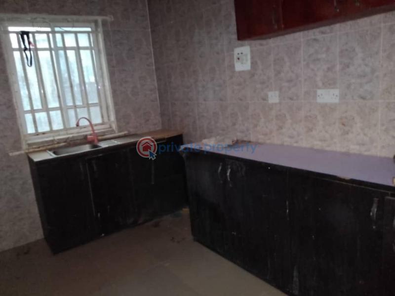 3 bedroom Bungalow For Sale Off Lagos/ibadan Express Way,magboro Ogun Ogun area  - 3