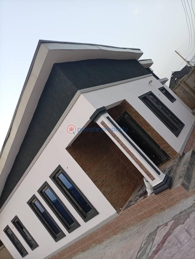 3 bedroom Bungalow For Sale Akoto Estate Elebu Oluyole Extension Akala Express Ibadan Oyo - 0