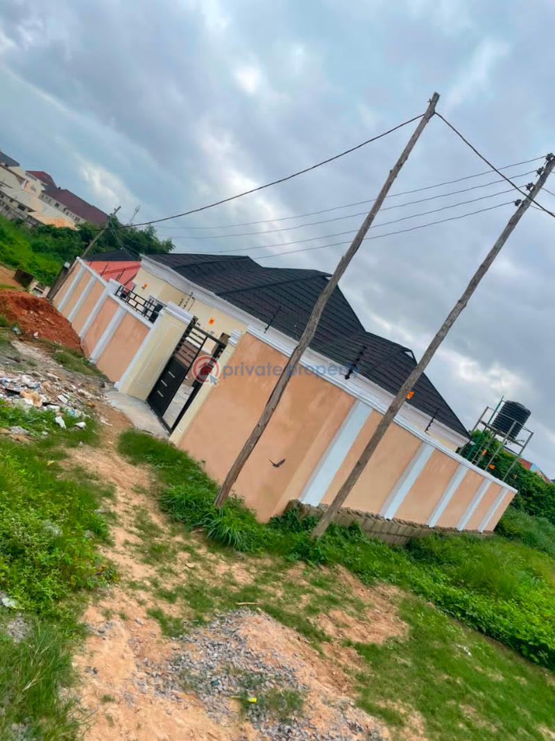 3 bedroom Bungalow For Sale Alaaka Elebu Off Akala Express Akala Express Ibadan Oyo - 6