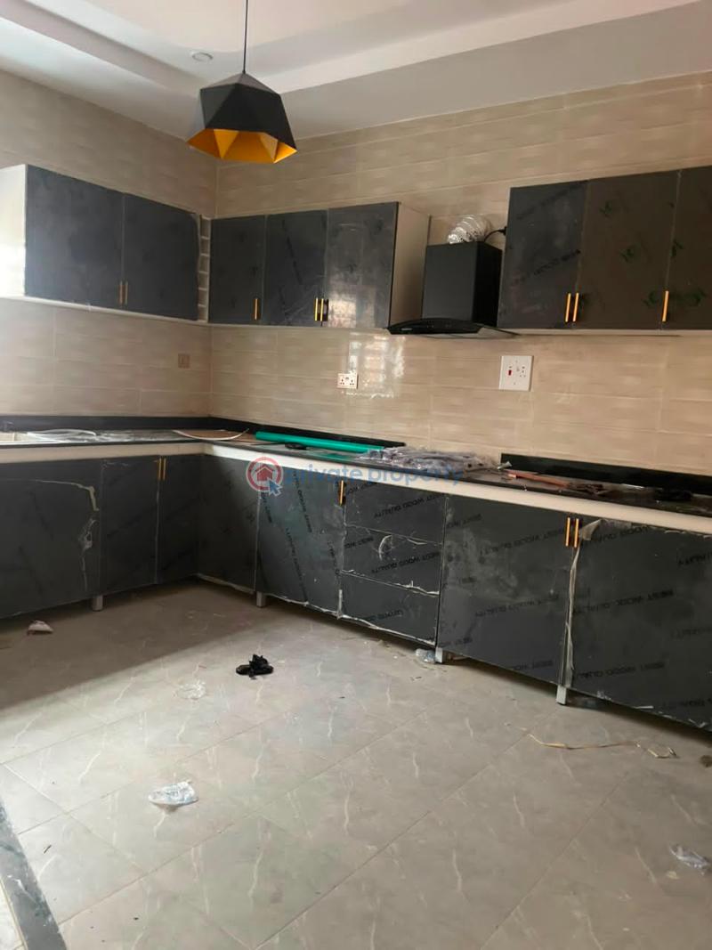 3 bedroom Bungalow For Sale Alaaka Elebu Off Akala Express Akala Express Ibadan Oyo - 7