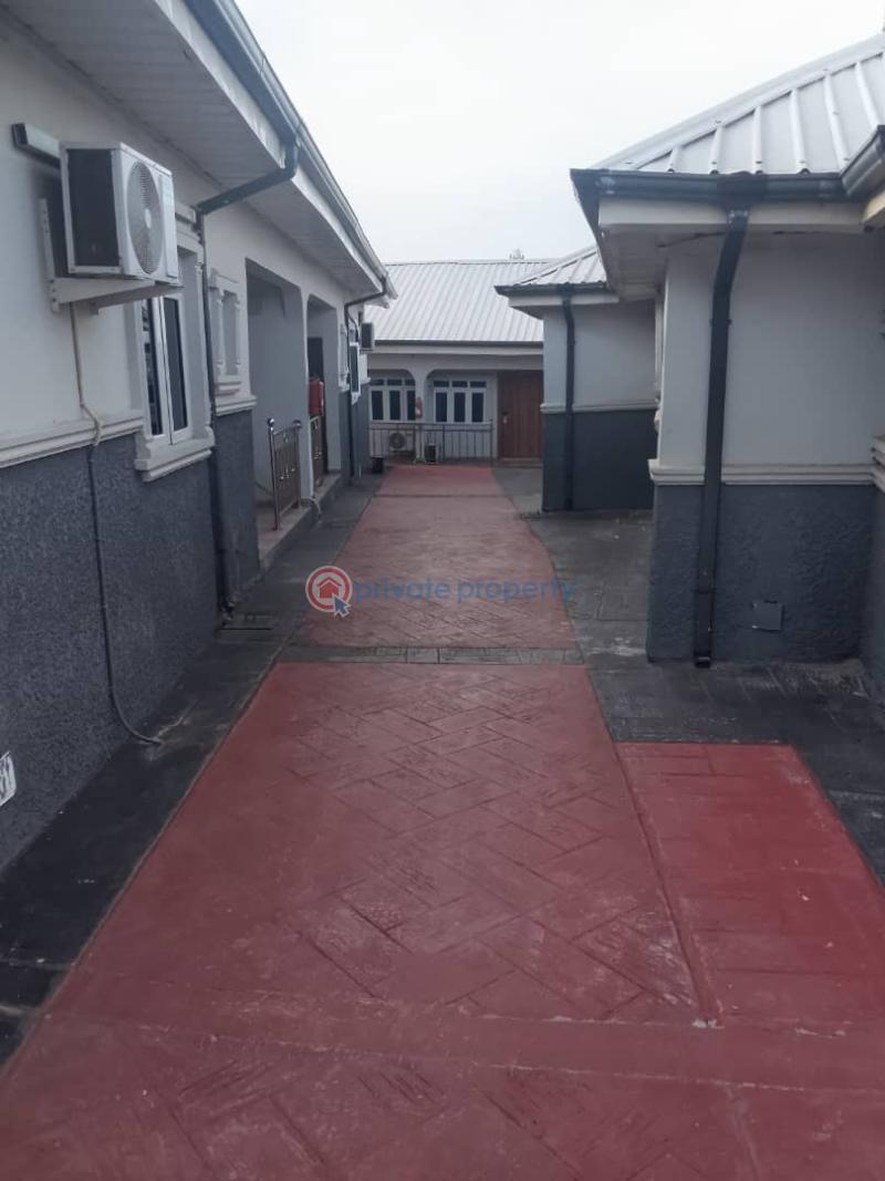 3 bedroom Bungalow For Sale Citec Estate Fct Abuja Life Camp Abuja Phase 3  - 5