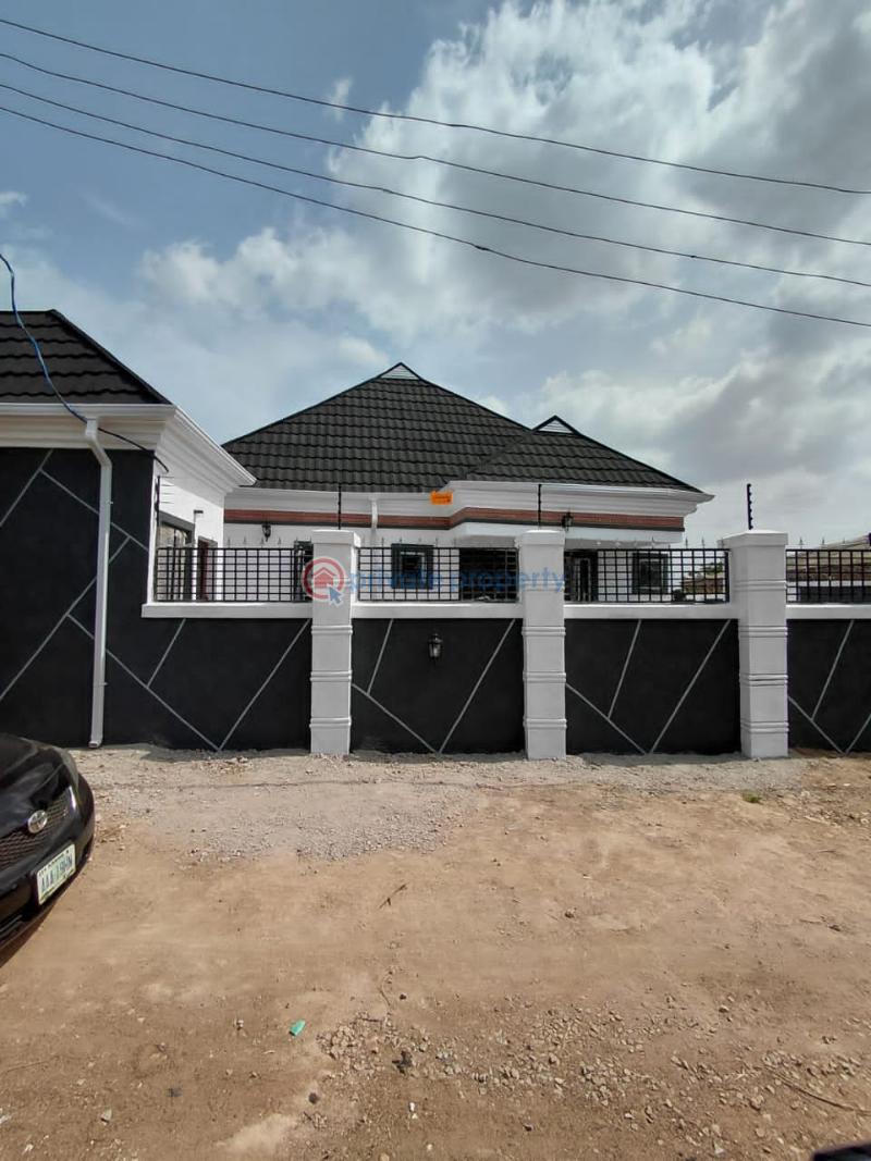 3 bedroom Bungalow For Sale Iletuntun Jericho Extension Idishin Ibadan Oyo - 2