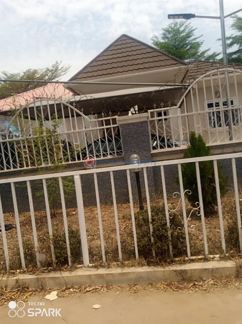 For sale 3 bedroom Bungalow Citec Estate Mbora Abuja Phase 3 (PID