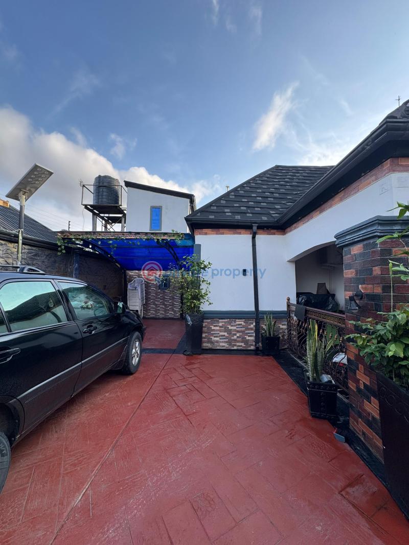 3 bedroom Detached Bungalow For Sale Sars Road, Port Harcourt Port Harcourt Rivers - 2