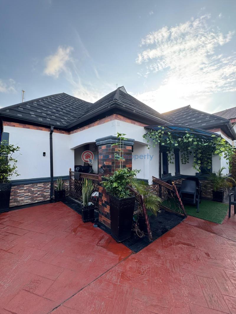 3 bedroom Detached Bungalow For Sale Sars Road, Port Harcourt Port Harcourt Rivers - 0