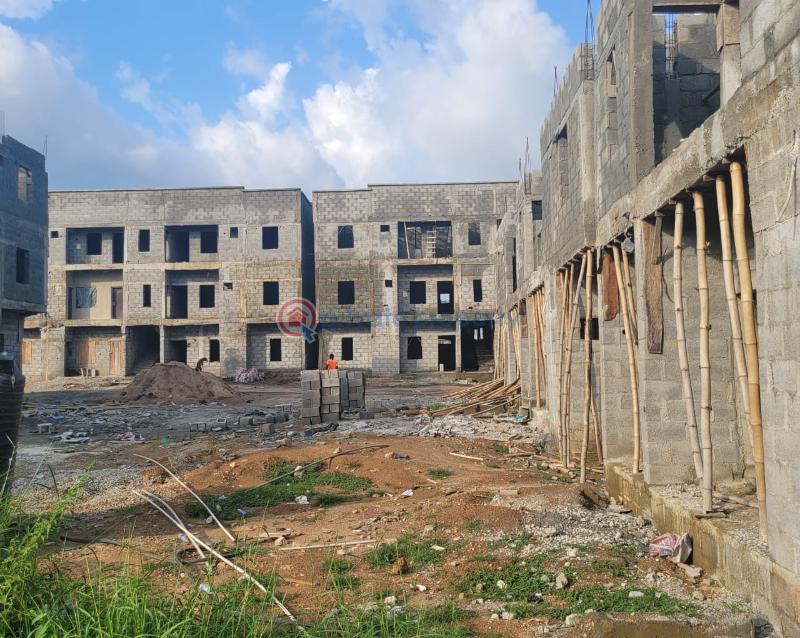 3bedroom carcass - 8 3 bedroom Block Of Flats For Sale Close To Express Dawaki Abuja Phase 3  - 8