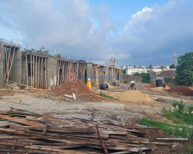 3bedroom carcass - 6 3 bedroom Block Of Flats For Sale Close To Express Dawaki Abuja Phase 3  - 6