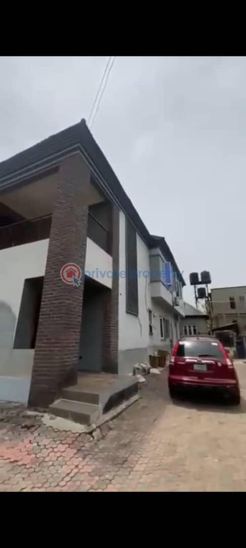 3 bedroom Detached Duplex For Sale Sholuyi Gbagada Lagos - 1