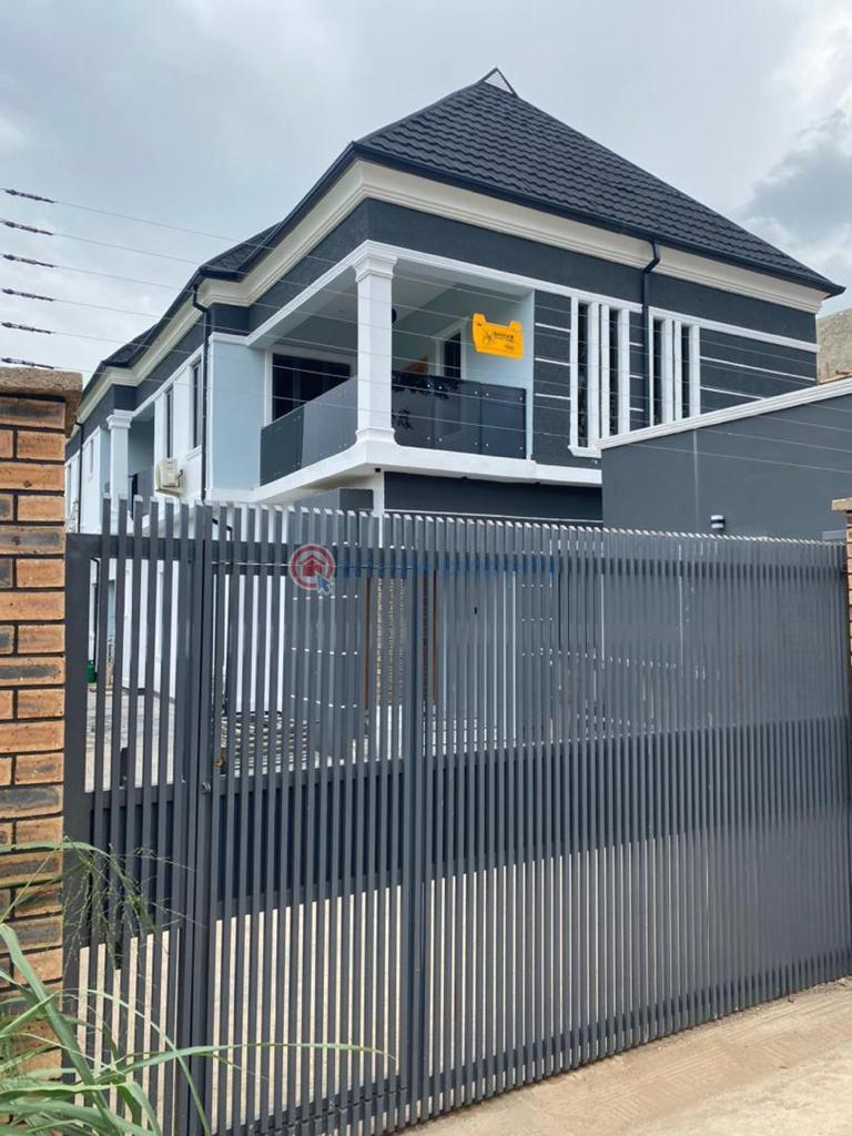 For rent Flat & Apartment At Carlton Gate Estate Akobo Ibadan Oyo (PID