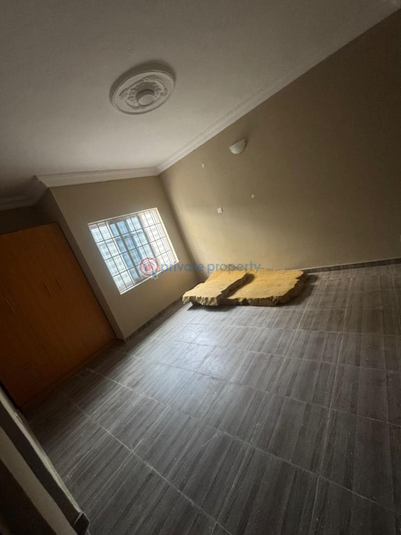 3 bedroom Duplex For Rent 14th Avenue 7up Road Oluyole Estate Ibadan Oyo - 4