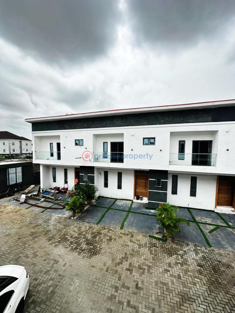 3bedroom duplex with bq and gym and swimming pool - 12 3 bedroom Duplex For Sale Ajah Lagos - 12