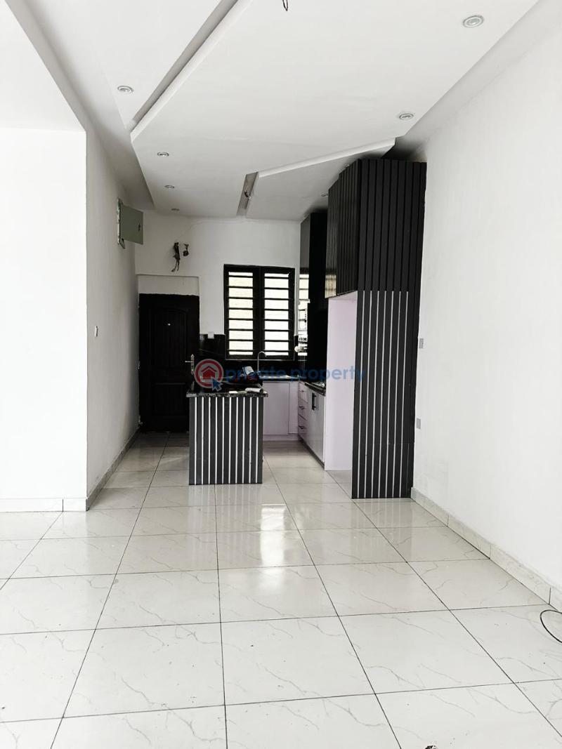 3bedroom duplex with bq and gym and swimming pool - 1 3 bedroom Duplex For Sale Ajah Lagos - 1