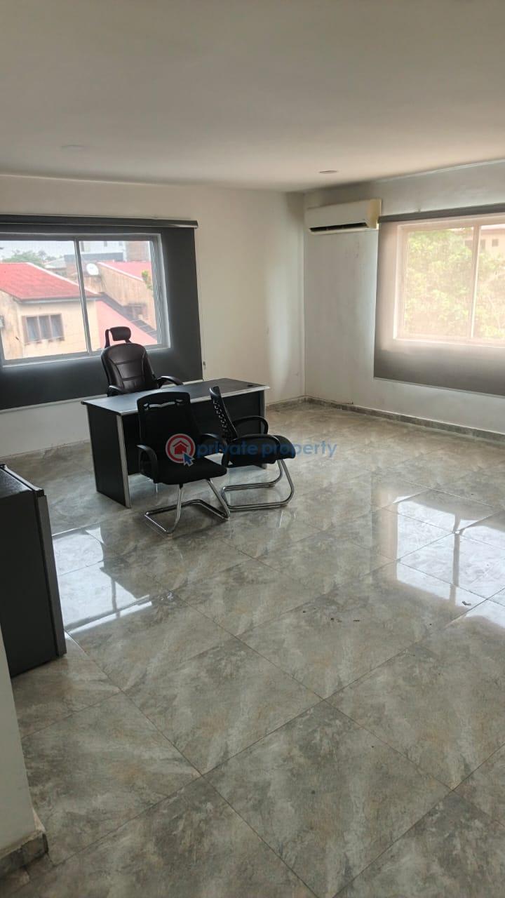 3 bedroom Block Of Flats For Rent Agidingbi, Agidingbi Ikeja Lagos - 5