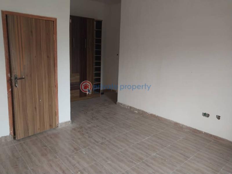 3 bedroom Block Of Flats For Sale Easterport Soluyi Gbagada Lagos - 2