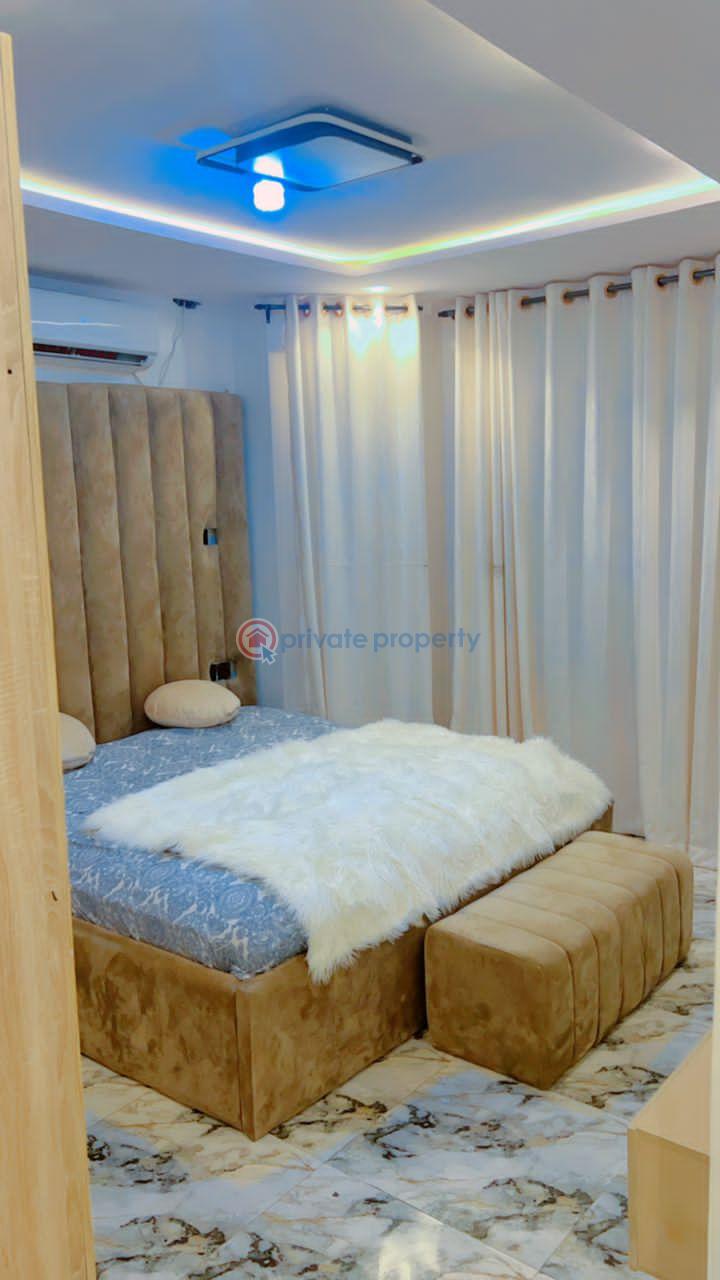 3 bedroom Block Of Flats For Rent Alagomeji Yaba Lagos - 4