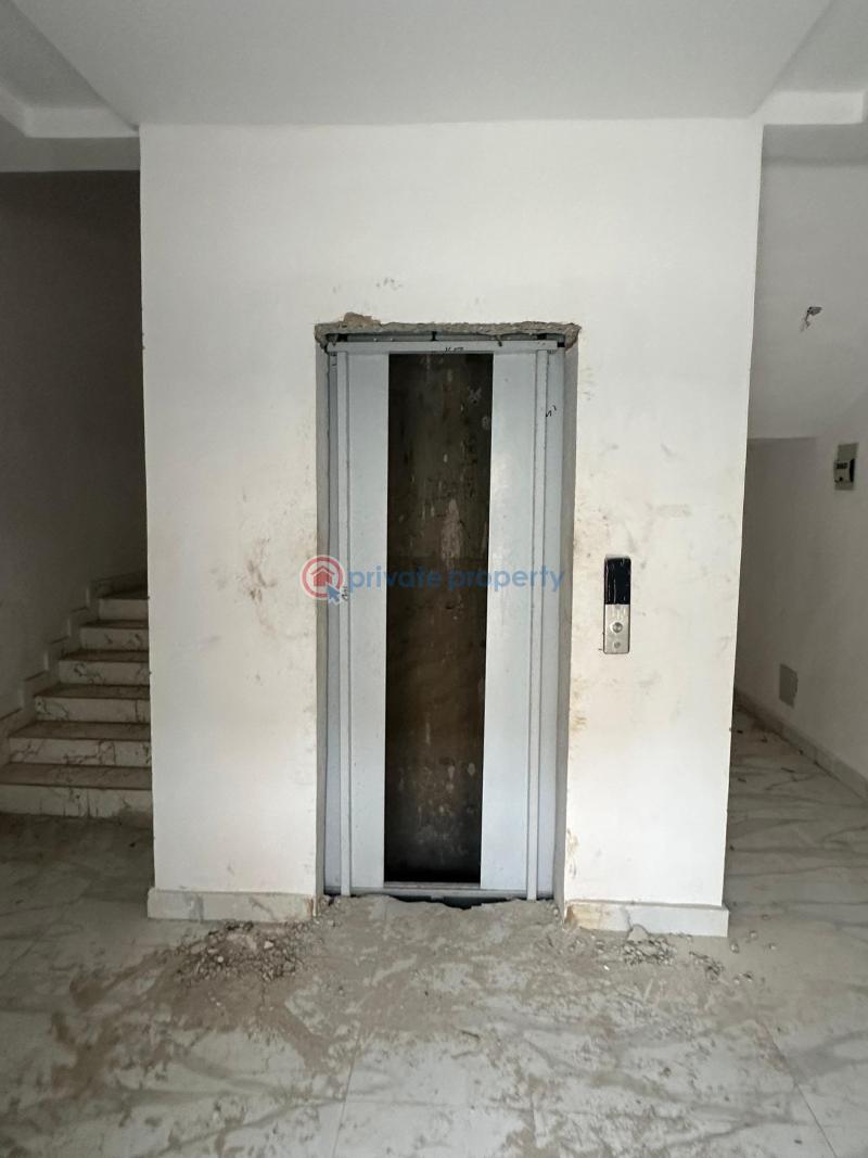 3 bedroom Block Of Flats For Sale Street Ikeja GRA Lagos - 4